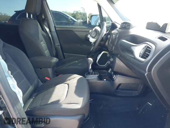 2018 Jeep Renegade Latitude z VIN ZACCJABB0JPH84416, wystawiony jako IAAI lot #41589445 z przebiegiem 101 001 mil mil oraz . Historia ofert i sprzedaży dostępna na DreamBid. Obrazek 5.