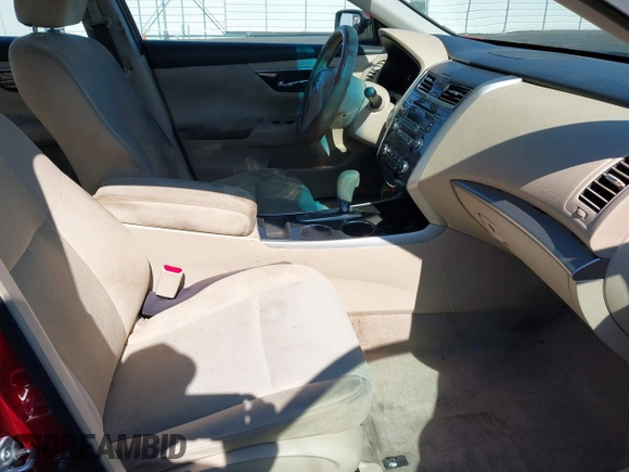 2014 Nissan Altima 2.5 S with VIN 1N4AL3AP2EC165035, listed as a IAAI auction lot 42188782 with 228,307 mi miles. Bid and sale history available at carsss.com. Image 5.