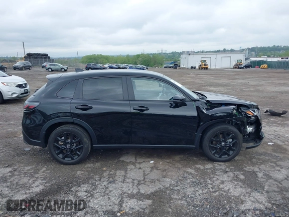 2024 Honda HR-V Sport z VIN 3CZRZ2H54RM728918, wystawiony jako IAAI lot #42199149 z przebiegiem 19 056 mil mil oraz . Historia ofert i sprzedaży dostępna na DreamBid. Obrazek 13.