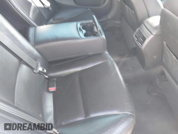 2014 Kia Cadenza Premium with VIN KNALN4D75E5121692, listed as a IAAI auction lot 41332055 with 146,618 mi miles. Bid and sale history available at carsss.com. Image 8.