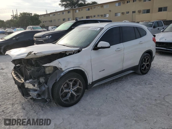 2016 BMW X1 xDrive28i z VIN WBXHT3C3XGP884843, wystawiony jako Copart lot #50605845 z przebiegiem 115 197 mil mil oraz Nie do naprawy • Non repairable. Historia ofert i sprzedaży dostępna na DreamBid. Obrazek 1.