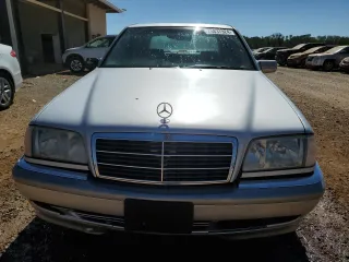 2000 Mercedes-Benz C 230 Kompressor with VIN WDBHA24G7YA817201, listed as a Copart auction lot 75837924 with 274,476 mi miles and Salvage Title. Bid and sale history available at carsss.com. Image 5.