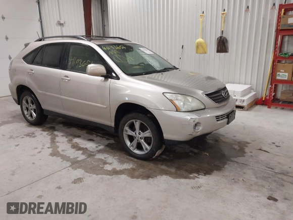 2007 Lexus RX 400h with VIN JTJGW31U272004112, listed as a IAAI auction lot 41193651 with 179,731 mi miles and . Bid and sale history available at DreamBid. Image 1.