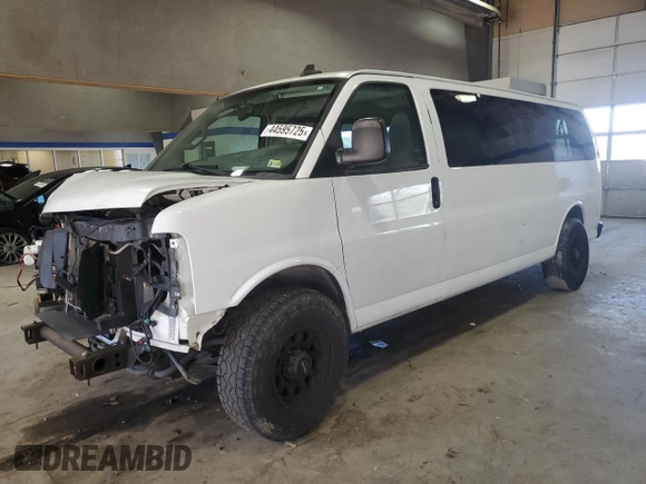 2018 Chevrolet Express Passenger LT с VIN 1GAZGPFGXJ1244873, выставлен на аукционе Copart как лот 44595725 с пробегом 149 127 миль миль и Списание • Salvage title. История ставок и продаж доступна на DreamBid. Изображение 1.