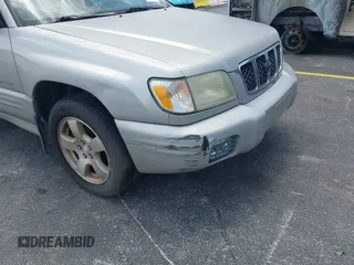2001 Subaru Forester S with VIN JF1SF65681G755368, listed as a IAAI auction lot 42824752 with 143,694 mi miles and . Bid and sale history available at DreamBid. Image 12.