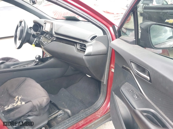 2018 Toyota C-HR XLE with VIN NMTKHMBXXJR016772, listed as a IAAI auction lot 41858304 with 119,278 mi miles. Bid and sale history available at carsss.com. Image 5.