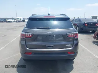 2020 Jeep Compass Latitude z VIN 3C4NJCBBXLT126537, wystawiony jako IAAI lot #42551696 z przebiegiem 38 538 mil mil oraz . Historia ofert i sprzedaży dostępna na DreamBid. Obrazek 16.