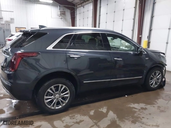 2021 Cadillac XT5 AWD Premium Luxury with VIN 1GYKNDRS1MZ148806, listed as a IAAI auction lot 41269703 with 31,739 mi miles. Bid and sale history available at carsss.com. Image 13.