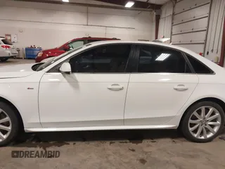 2014 Audi A4 Premium with VIN WAUBFAFL4EN000461, listed as a IAAI auction lot 41918972 with 137,242 mi miles. Bid and sale history available at carsss.com. Image 15.