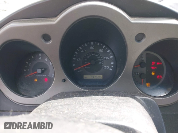 2003 Nissan Xterra SE z VIN 5N1MD28Y13C700782, wystawiony jako IAAI lot #41979443 z przebiegiem 187 686 mil mil oraz . Historia ofert i sprzedaży dostępna na DreamBid. Obrazek 7.