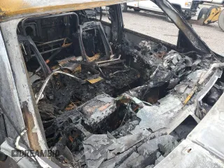 2009 Chevrolet Silverado 3500HD DRW LT z VIN 1GBJK83669F141635, wystawiony jako Copart lot #60494245 z przebiegiem Nie podano mil oraz Nie do naprawy • Non repairable. Historia ofert i sprzedaży dostępna na DreamBid. Obrazek 1.