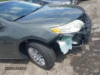 2012 Toyota Camry L with VIN 4T1BF1FK6CU550382, listed as a IAAI auction lot 42007400 with 45,470 mi miles. Bid and sale history available at carsss.com. Image 19.