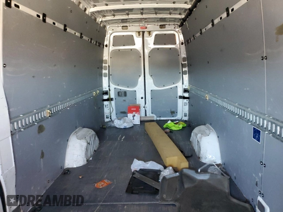 2015 Freightliner Sprinter with VIN WDYPE8CC8F5998841, listed as a Copart auction lot 89322525 with Not Provided miles and Salvage Title. Bid and sale history available at DreamBid. Image 10.