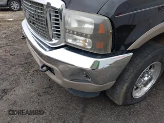 2001 Ford Excursion Limited с VIN 1FMNU42L21ED04391, выставлен на аукционе IAAI как лот 42198510 с пробегом 258 072 миль миль и . История ставок и продаж доступна на DreamBid. Изображение 13.