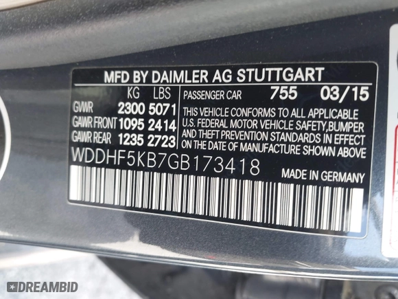 2016 Mercedes-Benz E-Class E 350 Sport with VIN WDDHF5KB7GB173418, listed as a IAAI auction lot 41956020 with 72,475 mi miles. Bid and sale history available at carsss.com. Image 9.