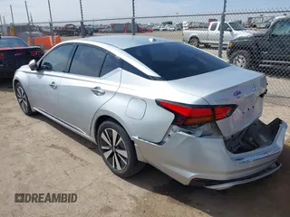 2019 Nissan Altima 2.5 SV with VIN 1N4BL4DV3KN305825, listed as a IAAI auction lot 41697209 with 96,619 mi miles. Bid and sale history available at carsss.com. Image 3.