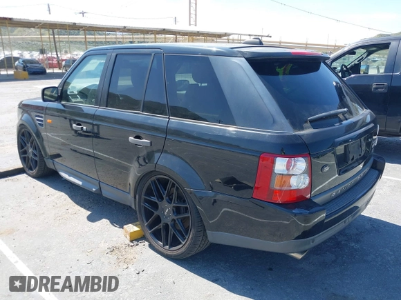 2008 Land Rover Range Rover Sport SC with VIN SALSH23428A178955, listed as a IAAI auction lot 39029918 with 132,303 mi miles. Bid and sale history available at carsss.com. Image 3.