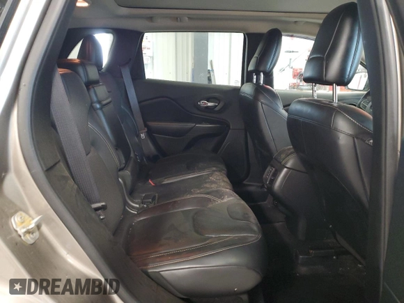 2017 Jeep Cherokee High Altitude с VIN 1C4PJMDS5HW558157, выставлен на аукционе Copart как лот 57960415 с пробегом 81 272 миль миль и Списание • Salvage title. История ставок и продаж доступна на DreamBid. Изображение 11.