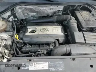 2017 Volkswagen Tiguan S с VIN WVGAV7AX8HK031860, выставлен на аукционе Copart как лот 70430525 с пробегом 132 750 миль миль и Чистый • Clean title. История ставок и продаж доступна на DreamBid. Изображение 14.