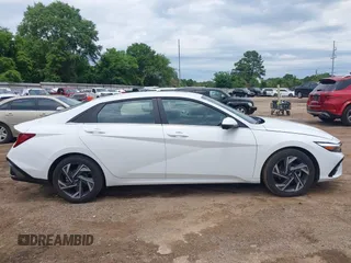 2024 Hyundai Elantra Limited with VIN KMHLP4DG5RU827792, listed as a IAAI auction lot 42179911 with 18,632 mi miles and . Bid and sale history available at DreamBid. Image 13.