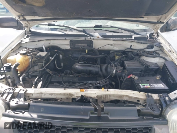 2001 Ford Escape XLS with VIN 1FMYU01B41KB51786, listed as a IAAI auction lot 42362862 with 274,200 mi miles and . Bid and sale history available at DreamBid. Image 10.
