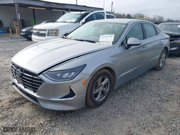 2021 Hyundai Sonata SE with VIN 5NPEG4JA0MH108871, listed as a IAAI auction lot 41792159 with 131,265 mi miles. Bid and sale history available at carsss.com. Image 2.