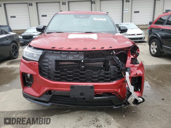 2025 Ford Explorer ST-Line with VIN 1FMUK8KH5SGA70631, listed as a Copart auction lot 46461765 with 2,129 mi miles and Salvage Title. Bid and sale history available at carsss.com. Image 5.