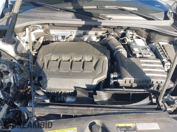 2021 Audi Q3 S line Premium Plus with VIN WA1EECF37M1044601, listed as a IAAI auction lot 41993498 with 15,300 mi miles and . Bid and sale history available at DreamBid. Image 10.