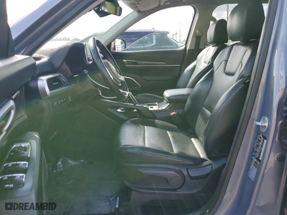 2020 Kia Telluride LX with VIN 5XYP2DHC0LG045727, listed as a Copart auction lot 44237055 with NaN miles and Salvage Title. Bid and sale history available at carsss.com. Image 7.