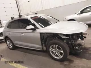 2019 Audi Q5 Premium with VIN WA1ANAFY6K2089034, listed as a IAAI auction lot 41483750 with 58,425 mi miles. Bid and sale history available at carsss.com. Image 14.