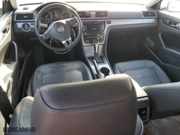 2014 Volkswagen Passat SE with VIN 1VWBP7A32EC014345, listed as a Copart auction lot 43405135 with 121,253 mi miles and Salvage Title. Bid and sale history available at carsss.com. Image 8.