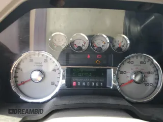 2008 Ford F-250 XL с VIN 1FTSW21R58ED59553, выставлен на аукционе Copart как лот 56747495 с пробегом 228 170 миль миль и Списание • Salvage title. История ставок и продаж доступна на DreamBid. Изображение 9.