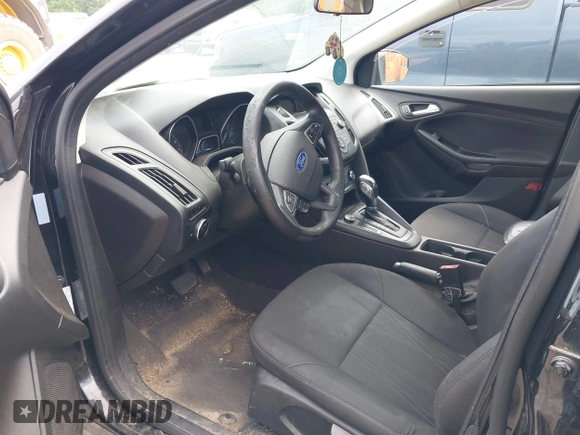 2016 Ford Focus SE with VIN 1FADP3F26GL285390, listed as a IAAI auction lot 42036840 with 228,425 mi miles. Bid and sale history available at carsss.com. Image 5.
