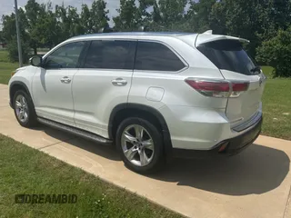 2016 Toyota Highlander Limited z VIN 5TDYKRFH9GS172288, wystawiony jako Copart lot #58966295 z przebiegiem 172 648 mil mil oraz Czysty tytuł • Clean title. Historia ofert i sprzedaży dostępna na DreamBid. Obrazek 3.