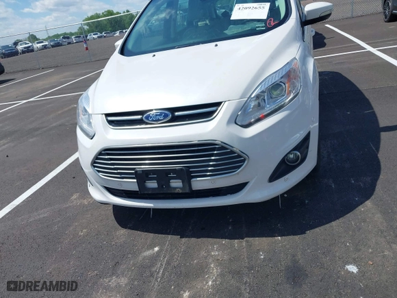 2017 Ford C-Max Energi Titanium with VIN 1FADP5FU4HL103927, listed as a IAAI auction lot 42092655 with 96,193 mi miles. Bid and sale history available at carsss.com. Image 6.