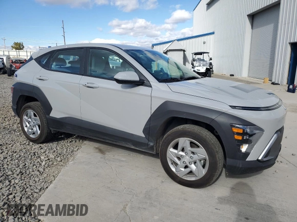 2025 Hyundai Kona SE with VIN KM8HACAB8SU247551, listed as a Copart auction lot 47459665 with 1,867 mi miles and Salvage Title. Bid and sale history available at carsss.com. Image 4.