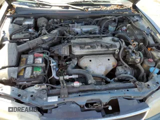 1997 Honda Accord EX with VIN 1HGCD5668VA113949, listed as a Copart auction lot 72819714 with 250,206 mi miles and Salvage Title. Bid and sale history available at DreamBid. Image 11.