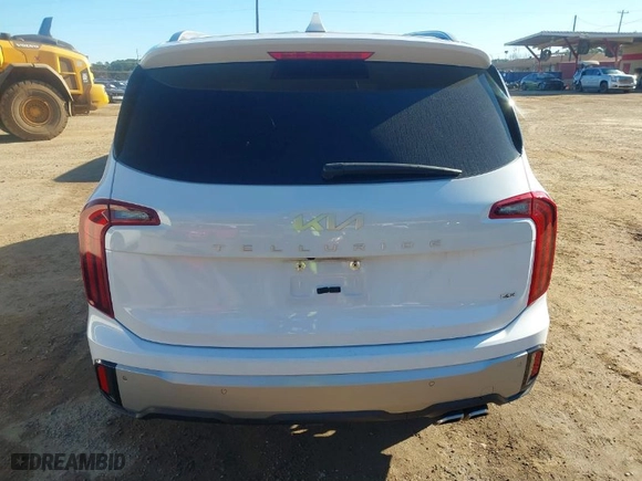 2023 Kia Telluride S with VIN 5XYP6DGC4PG384549, listed as a IAAI auction lot 41141392 with 43,916 mi miles. Bid and sale history available at carsss.com. Image 16.