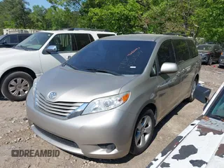2015 Toyota Sienna LE AAS with VIN 5TDKK3DCXFS552524, listed as a IAAI auction lot 42060065 with 249,332 mi miles and . Bid and sale history available at DreamBid. Image 16.