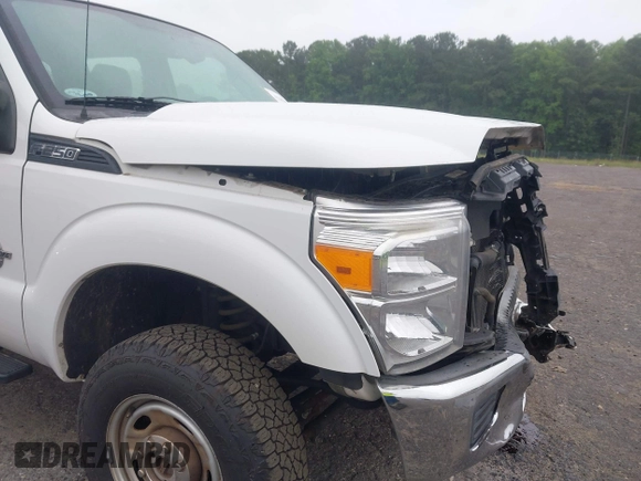 2015 Ford F-250 Lariat z VIN 1FT7W2BT8FEA55629, wystawiony jako IAAI lot #42285837 z przebiegiem 105 684 mil mil oraz . Historia ofert i sprzedaży dostępna na DreamBid. Obrazek 19.