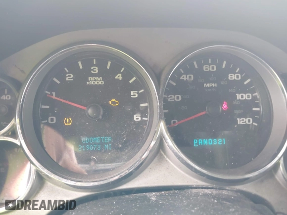 2007 Chevrolet Silverado 1500 LS with VIN 3GCEC13C87G541599, listed as a IAAI auction lot 42104998 with 219,073 mi miles. Bid and sale history available at carsss.com. Image 7.