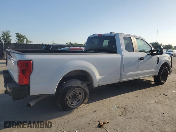 2021 Ford F-250 XL z VIN 1FT7X2A68MEC12324, wystawiony jako Copart lot #52829075 z przebiegiem 298 824 mil mil oraz Czysty tytuł • Clean title. Historia ofert i sprzedaży dostępna na DreamBid. Obrazek 3.
