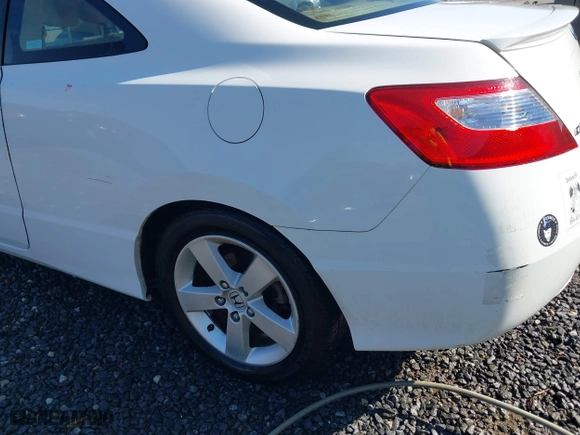 2008 Honda Civic Cpe EX-L with VIN 2HGFG12908H562786, listed as a IAAI auction lot 41479885 with 158,928 mi miles. Bid and sale history available at carsss.com. Image 20.