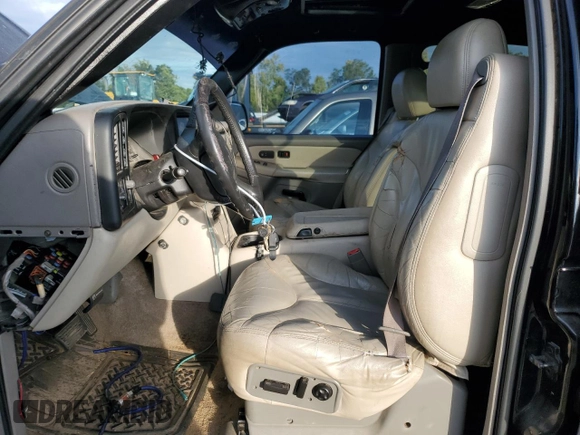 2002 GMC Yukon SLT with VIN 1GKEK13Z32R223491, listed as a Copart auction lot 69655684 with 210,705 mi miles and Salvage Title. Bid and sale history available at carsss.com. Image 7.