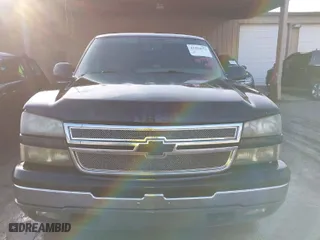 2006 Chevrolet Silverado 1500 LT1 with VIN 2GCEC13T561124724, listed as a IAAI auction lot 41594573 with 1 mi miles. Bid and sale history available at carsss.com. Image 6.