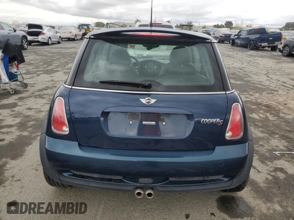 2006 MINI Hardtop S с VIN WMWRE33506TN28448, выставлен на аукционе Copart как лот 53439655 с пробегом 172 789 миль миль и Чистый • Clean title. История ставок и продаж доступна на DreamBid. Изображение 6.