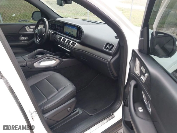2022 Mercedes-Benz GLE with VIN 4JGFB4KB8NA746431, listed as a IAAI auction lot 41477424 with 49,367 mi miles. Bid and sale history available at carsss.com. Image 5.