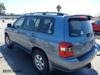 2005 Toyota Highlander with VIN JTEGP21A350050178, listed as a IAAI auction lot 41968432 with 201,657 mi miles. Bid and sale history available at carsss.com. Image 3.