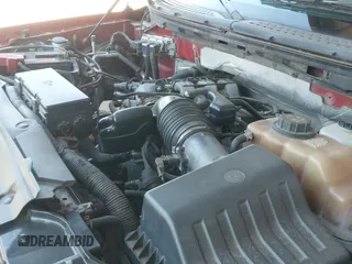 2012 Ford F-150 XL с VIN 1FTEX1CM1CFA05683, выставлен на аукционе IAAI как лот 43201744 с пробегом 302 806 миль миль и . История ставок и продаж доступна на DreamBid. Изображение 19.