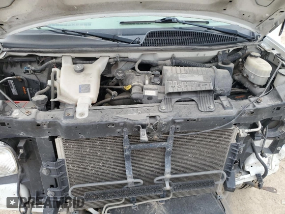 2017 GMC Savana Cargo z VIN 1GTW7AFF7H1291089, wystawiony jako Copart lot #49146145 z przebiegiem Nie podano mil oraz Szkody całkowita. Historia ofert i sprzedaży dostępna na DreamBid. Obrazek 12.